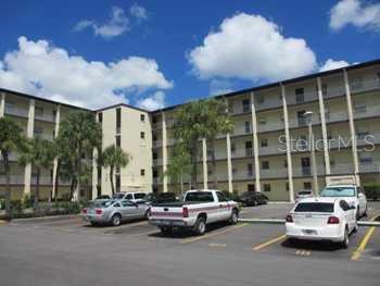 3124 LAKE BAYSHORE DR #219, BRADENTON, FL