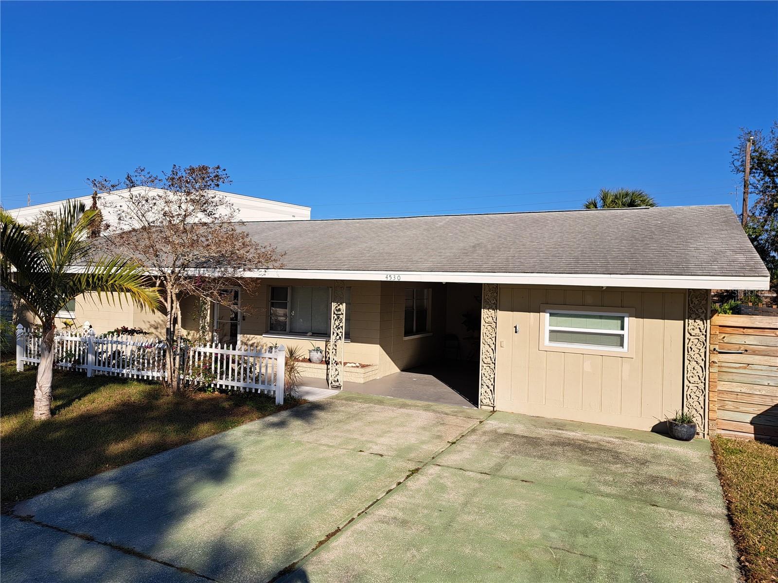 4530 19TH STREET CIR W, BRADENTON, FL — photo 3