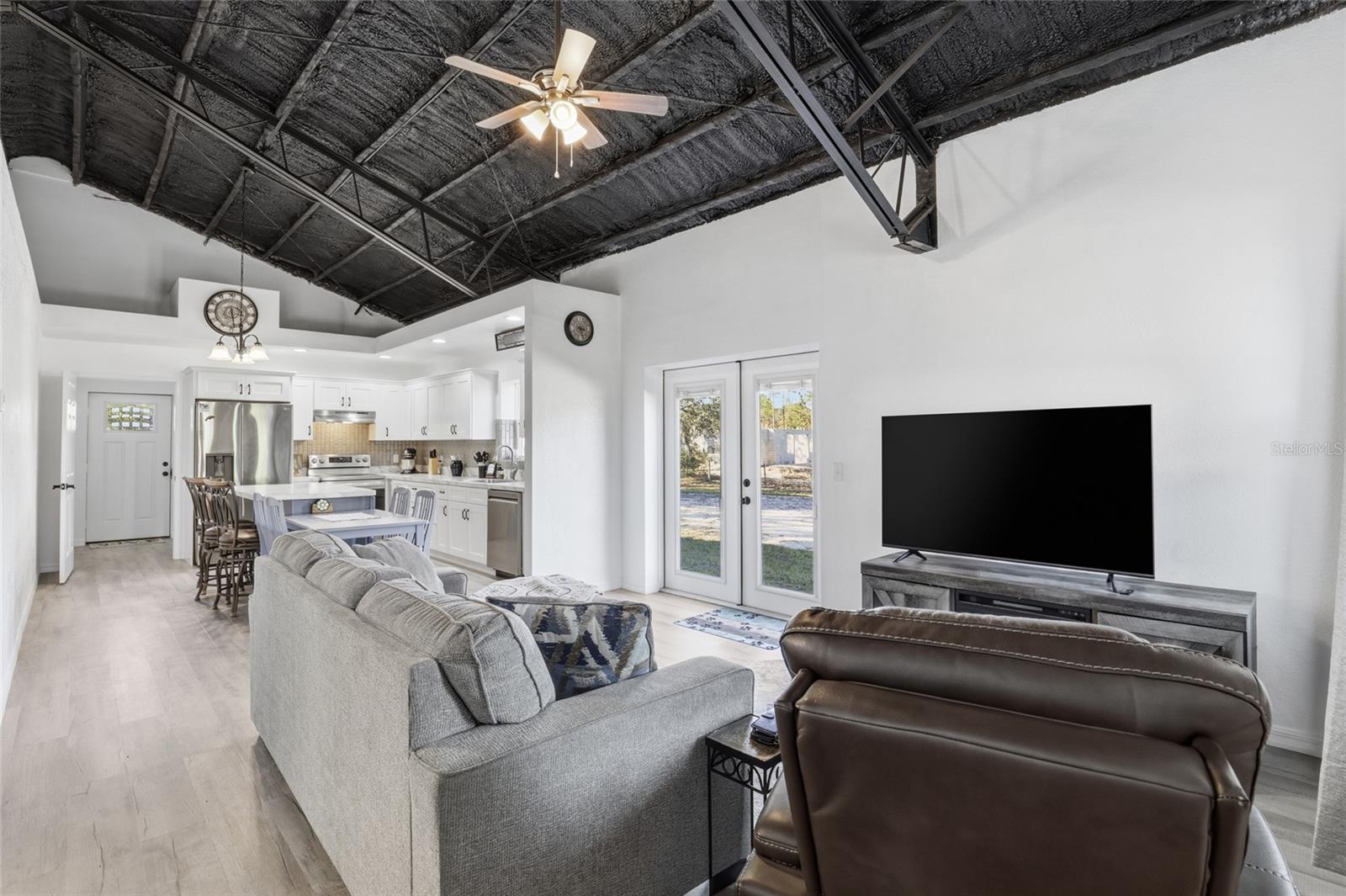 4030 NE 140TH CT, WILLISTON, FL — photo 5