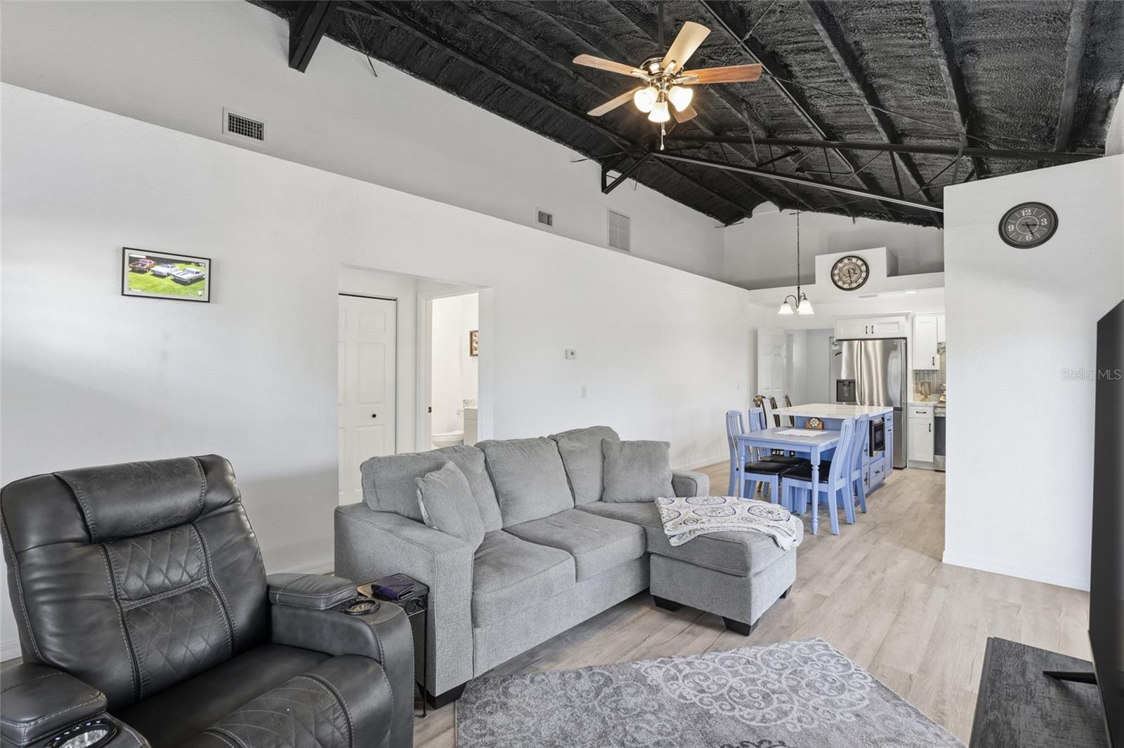 4030 NE 140TH CT, WILLISTON, FL — photo 6