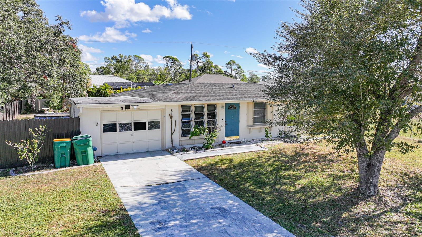 819 HALEYBURY ST NW, PORT CHARLOTTE, FL — photo 2
