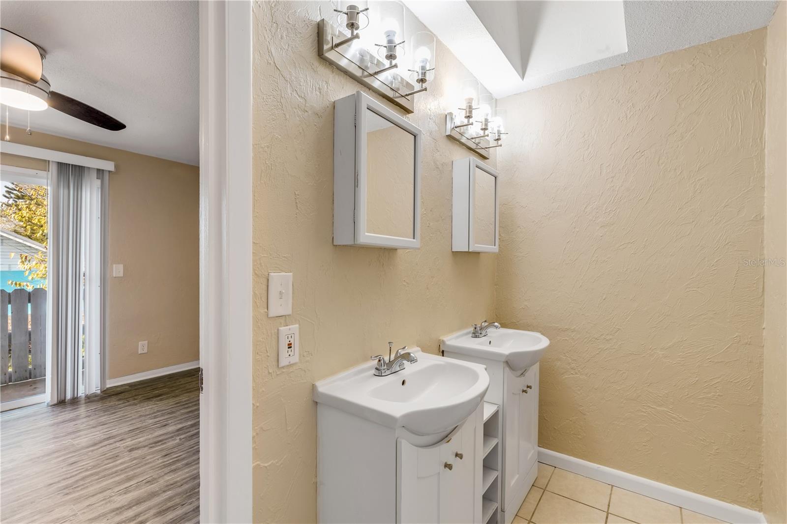 410 BUTLER BLVD, DAYTONA BEACH, FL — photo 29
