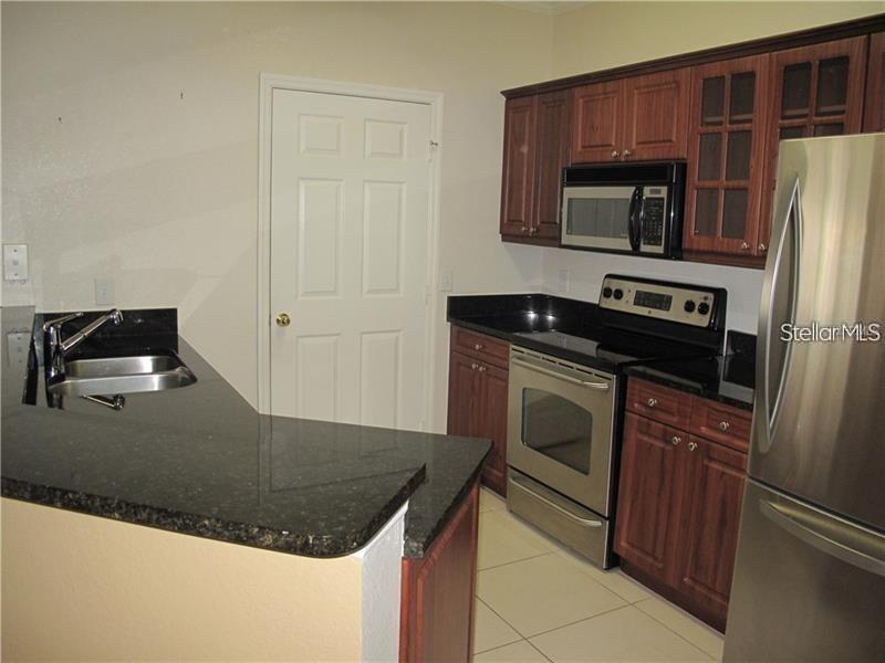 3593 CONROY RD #421, ORLANDO, FL — photo 7