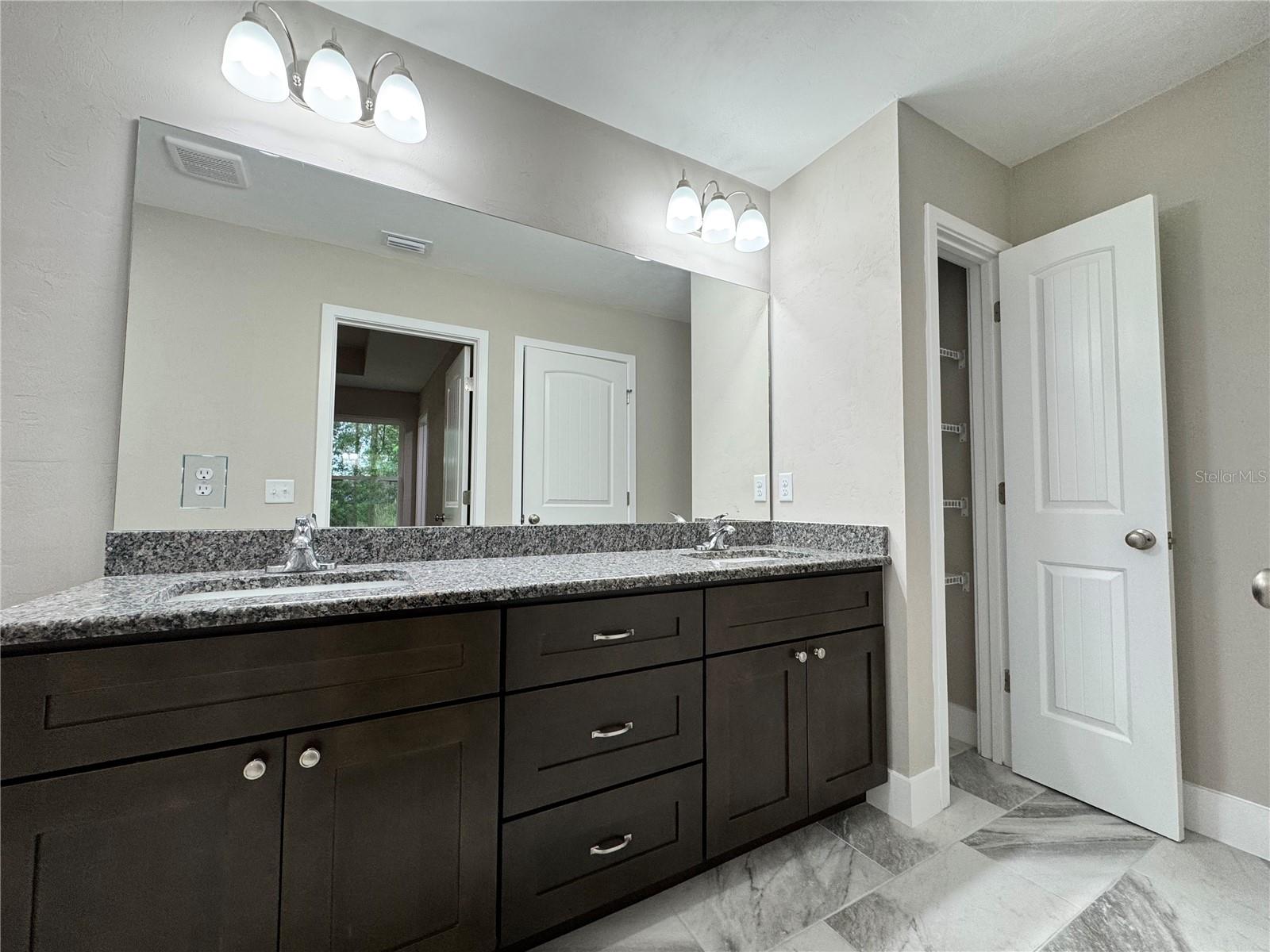 8523 SE 70TH AVE, TRENTON, FL — photo 18