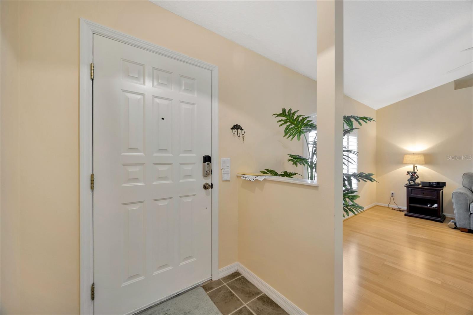 37157 FOXRUN PL, ZEPHYRHILLS, FL — photo 3