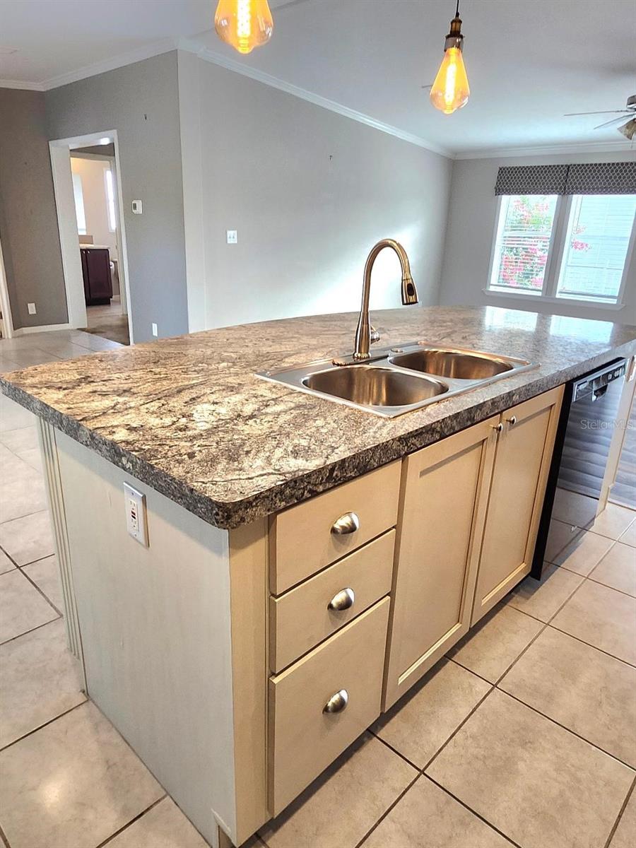 6505 ARIZONA ST, BRADENTON, FL — photo 17