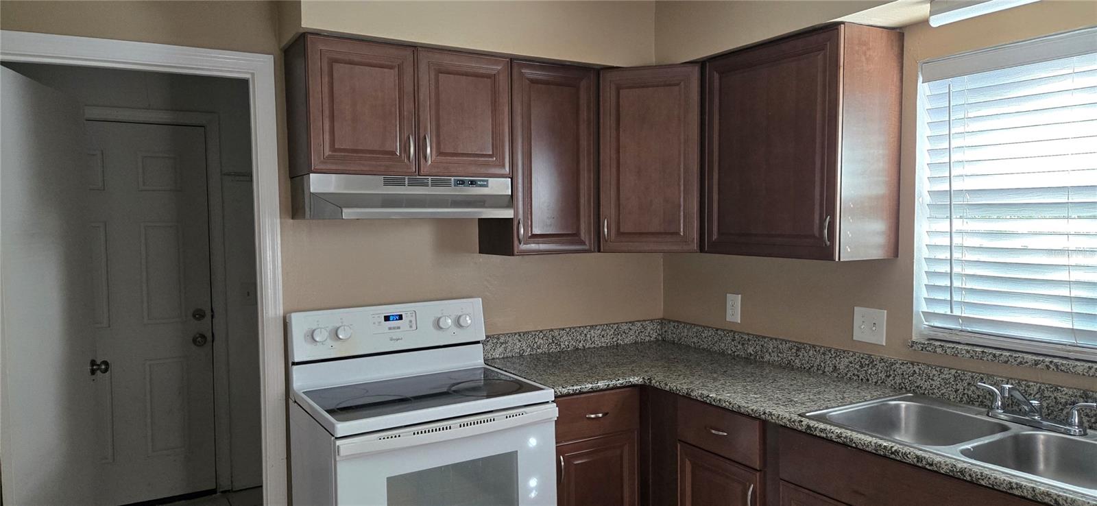 2530 GEORGIA AVE #B, SANFORD, FL — photo 3