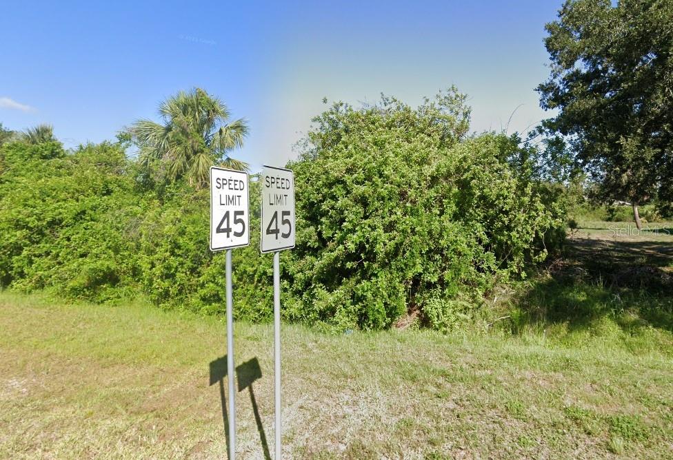 15 PONCE DE LEON BLVD, NORTH PORT, FL — photo 3
