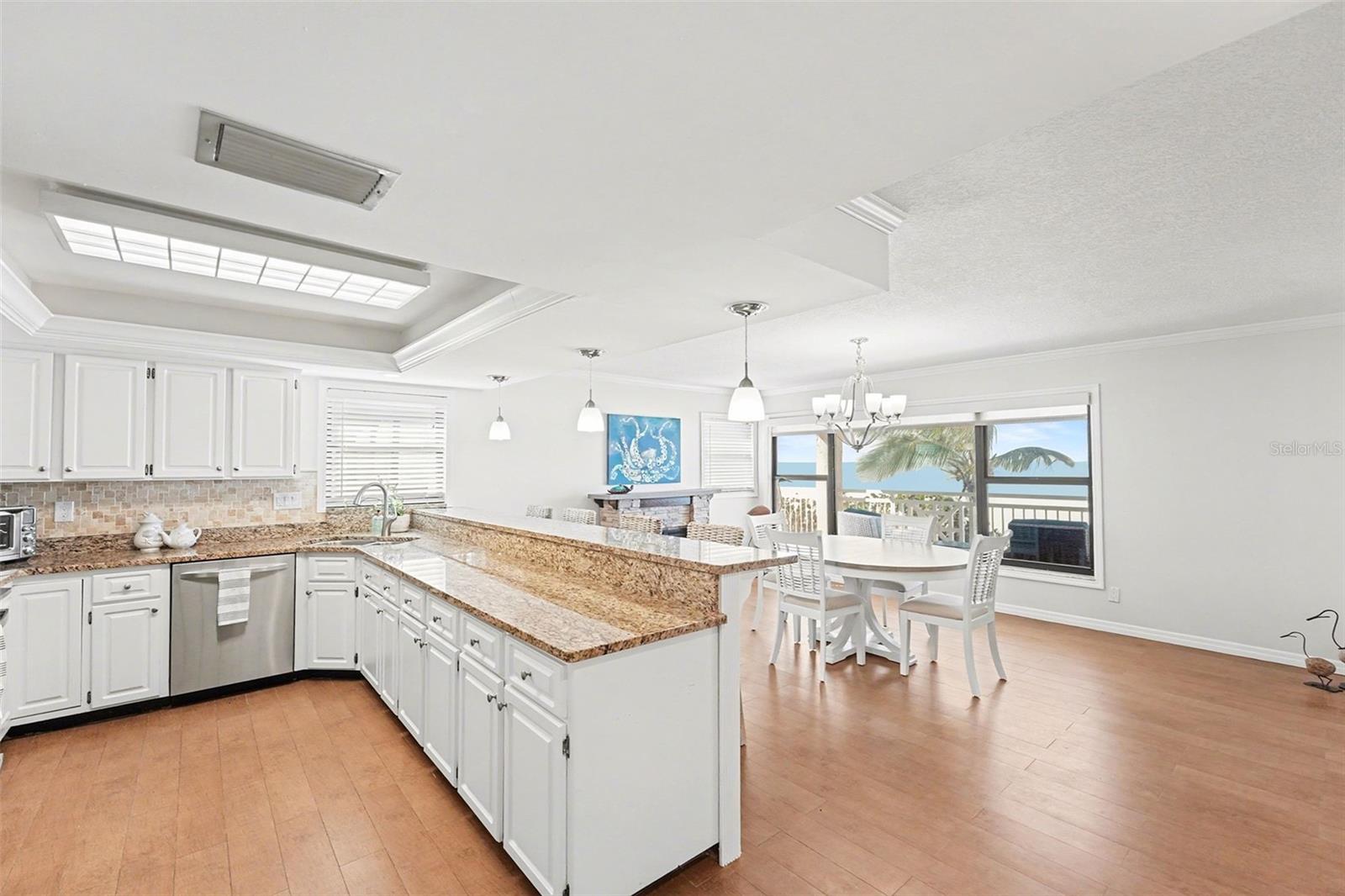 19936 GULF BLVD, INDIAN SHORES, FL — photo 31