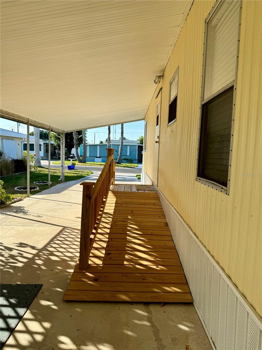340 PEACE MNR, PALMETTO, FL — photo 32