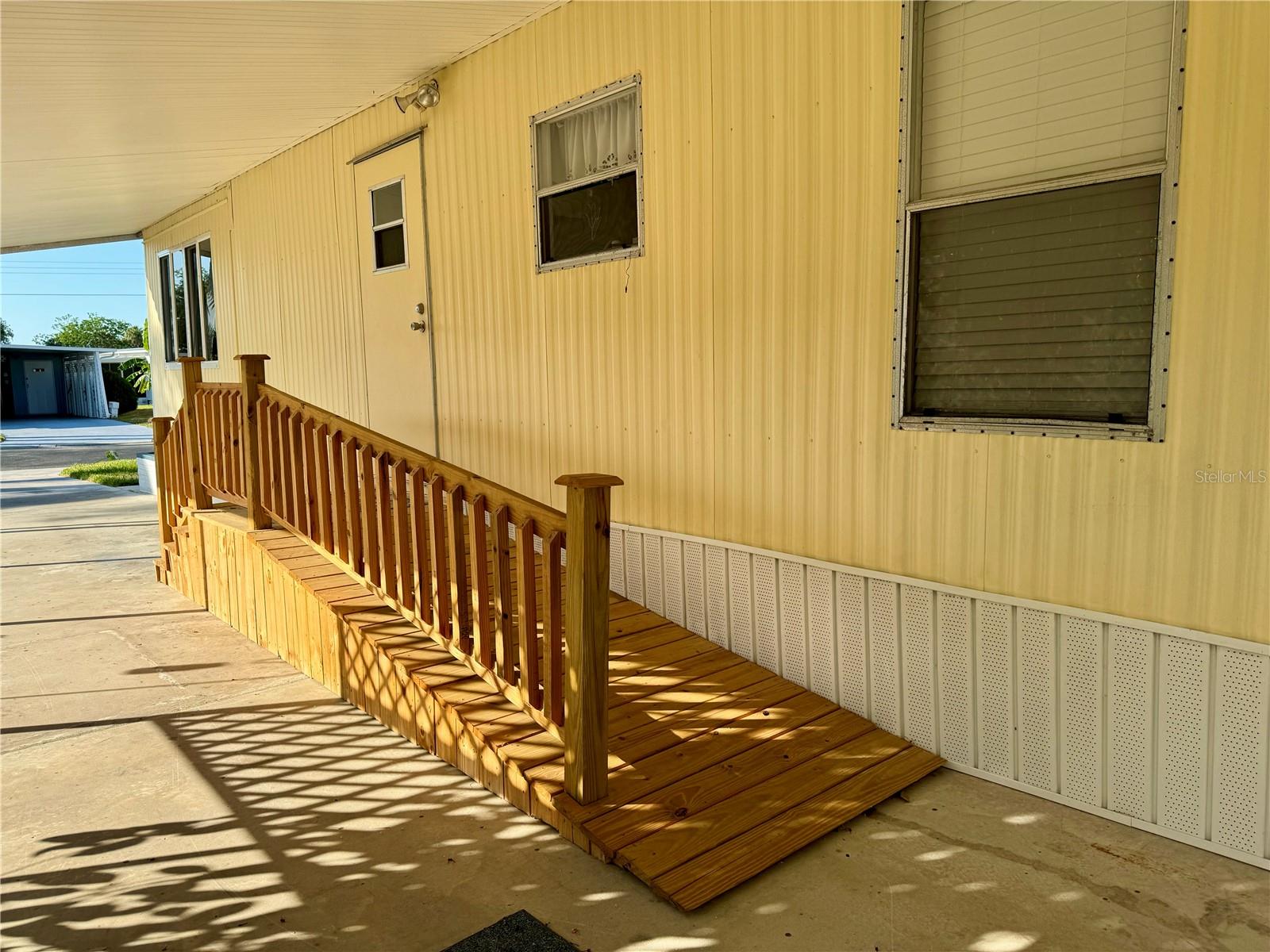 340 PEACE MNR, PALMETTO, FL — photo 33