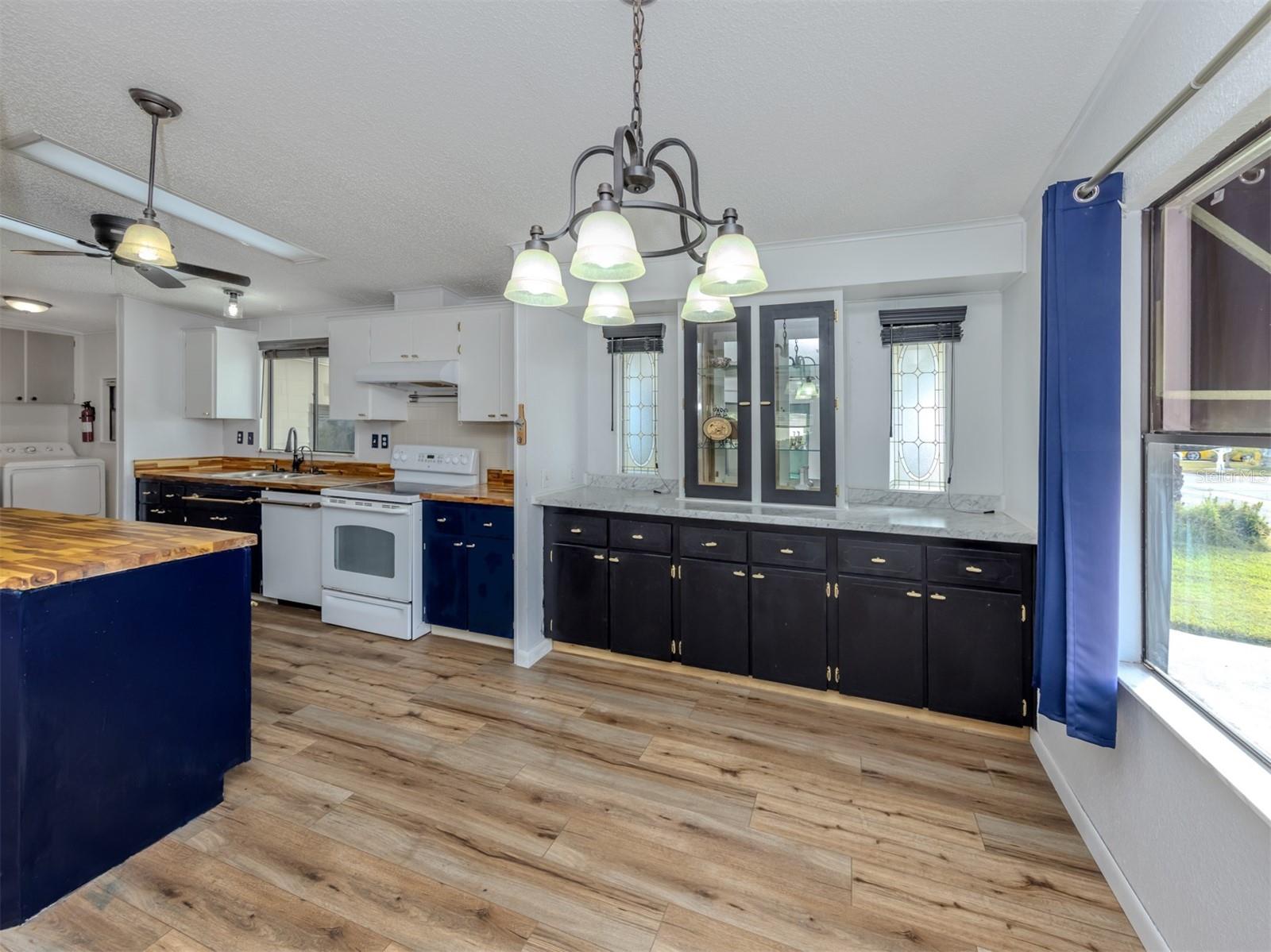 397 CATAMARAN CT, NORTH PORT, FL — photo 13