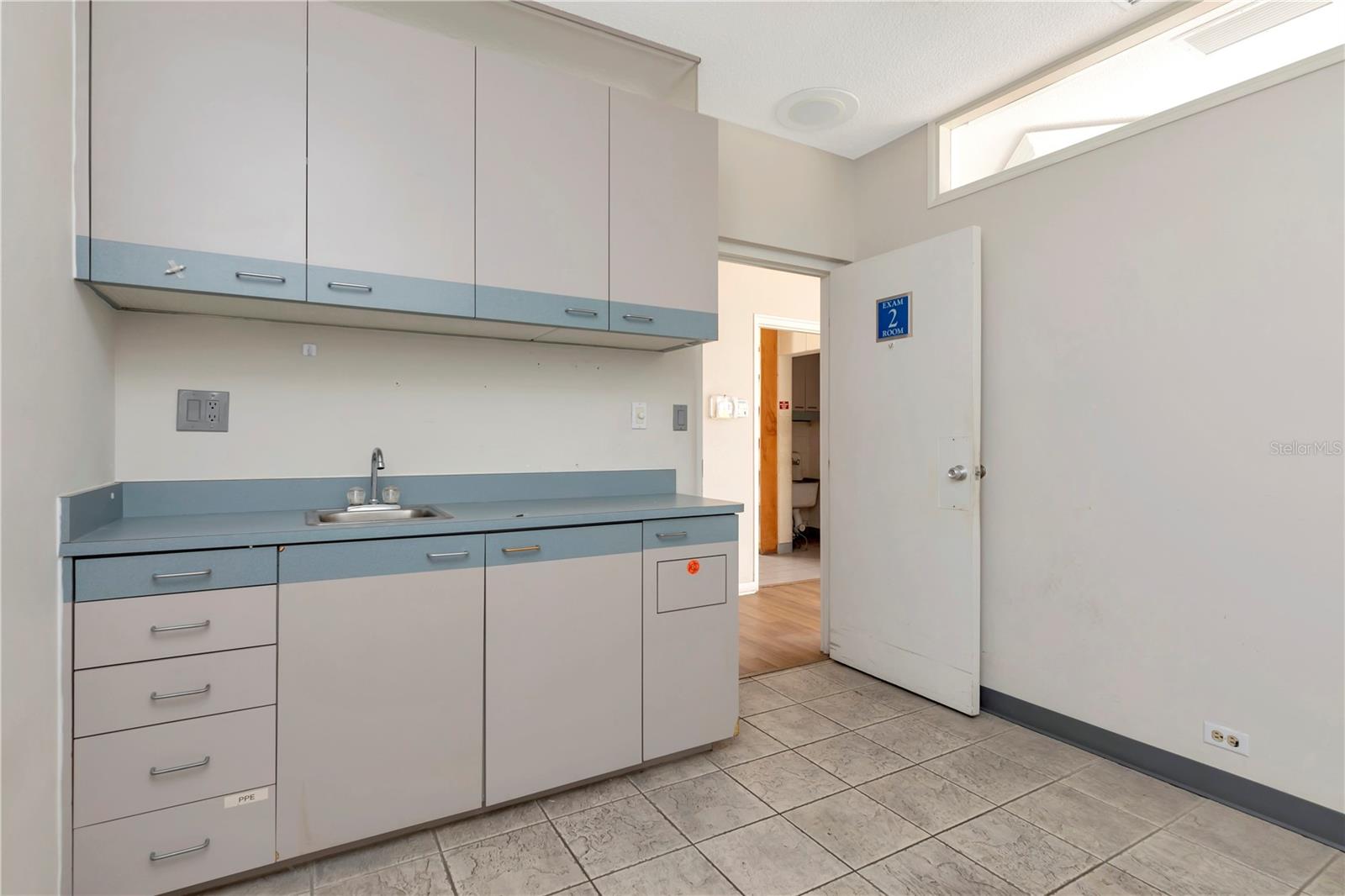 1201 S MYRTLE AVE, CLEARWATER, FL — photo 18
