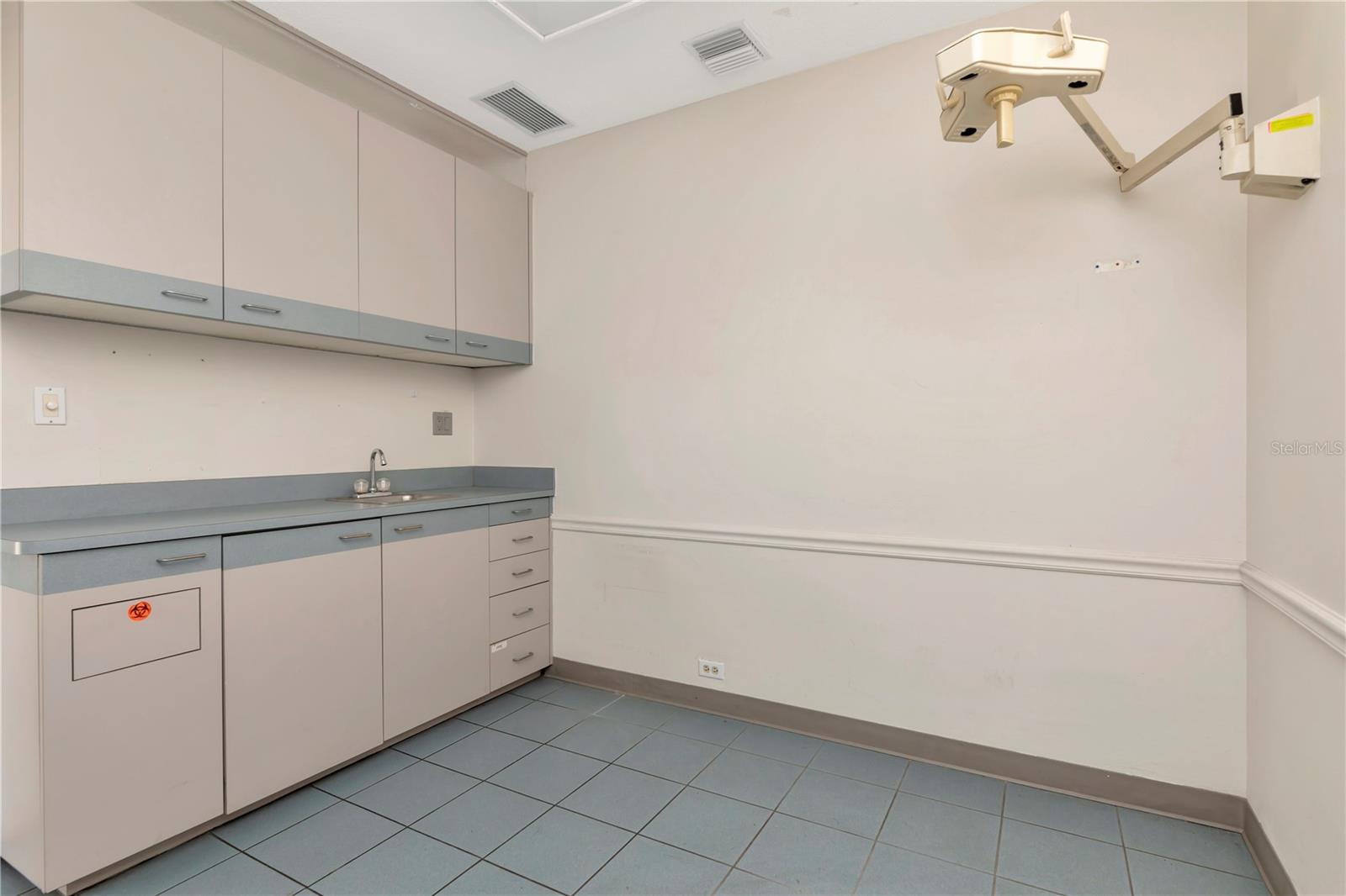 1201 S MYRTLE AVE, CLEARWATER, FL — photo 20