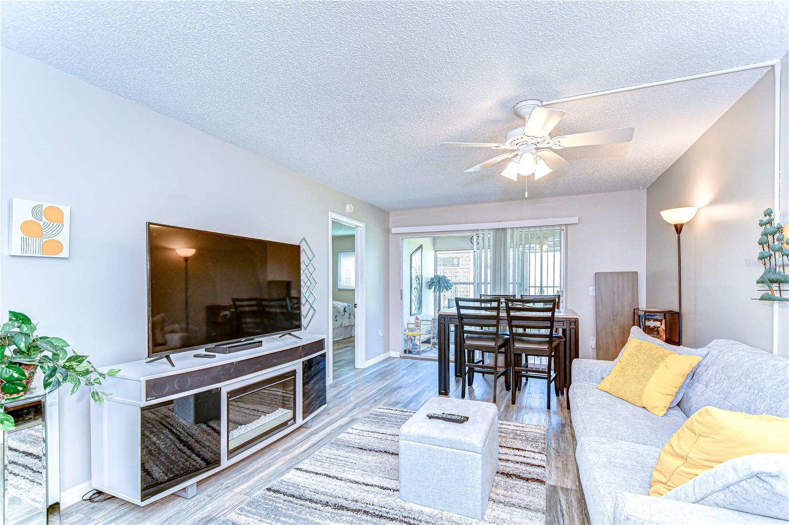 13870 OAKWOOD LN, SEMINOLE, FL — photo 11