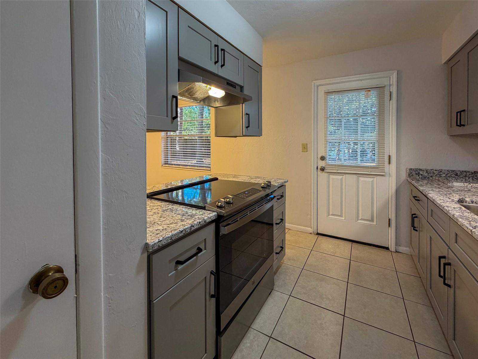 3146 NW 46TH AVE, GAINESVILLE, FL — photo 8