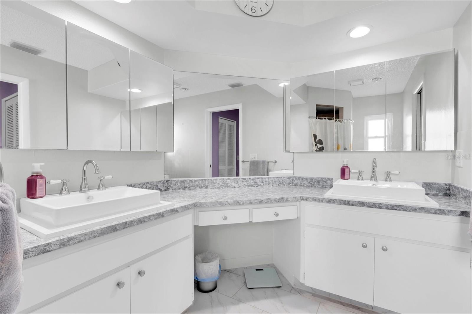 7099 POND VIEW CT, SPRING HILL, FL — photo 25