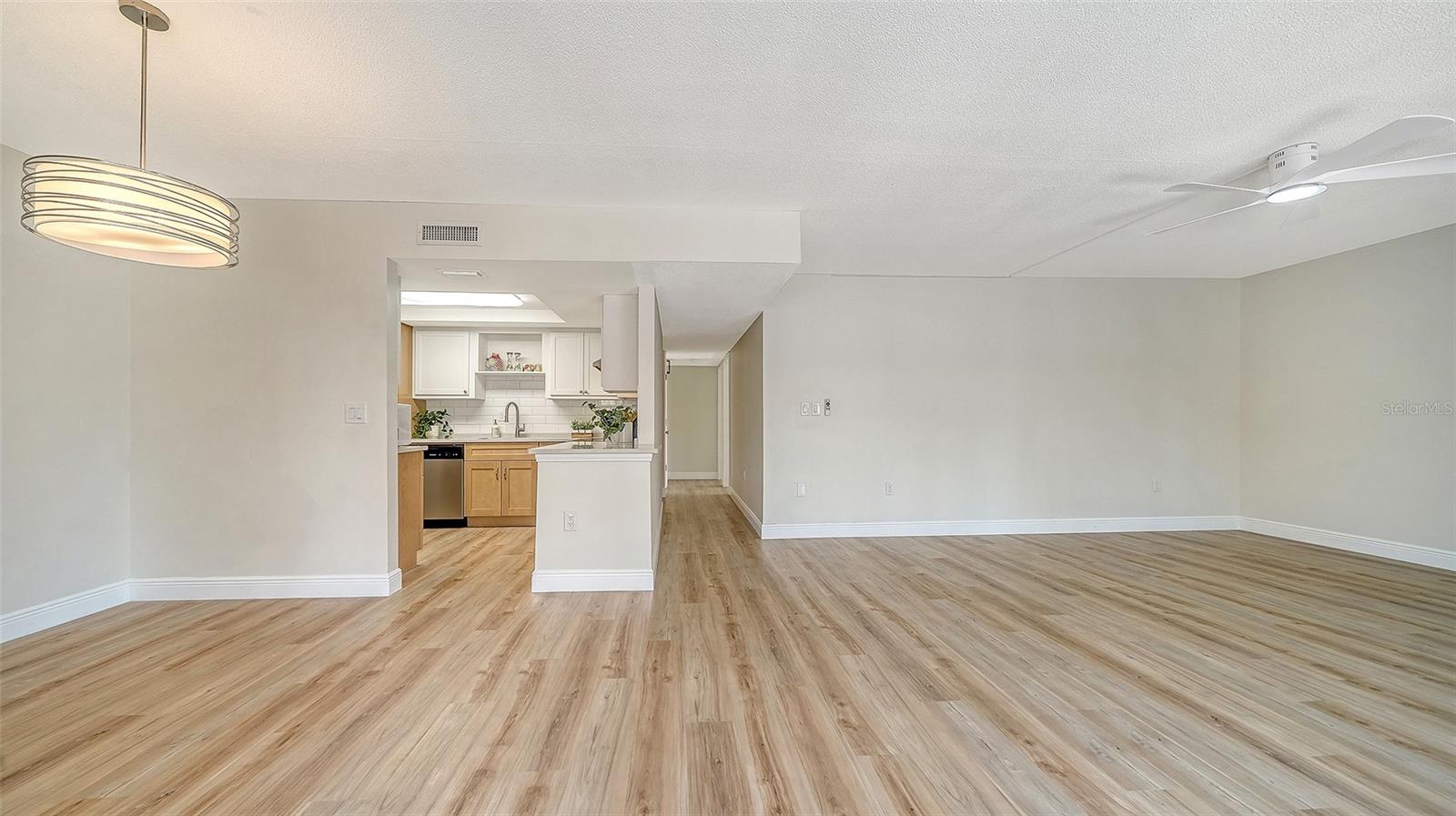 101 WHISPERING SANDS DR #107, SARASOTA, FL — photo 21