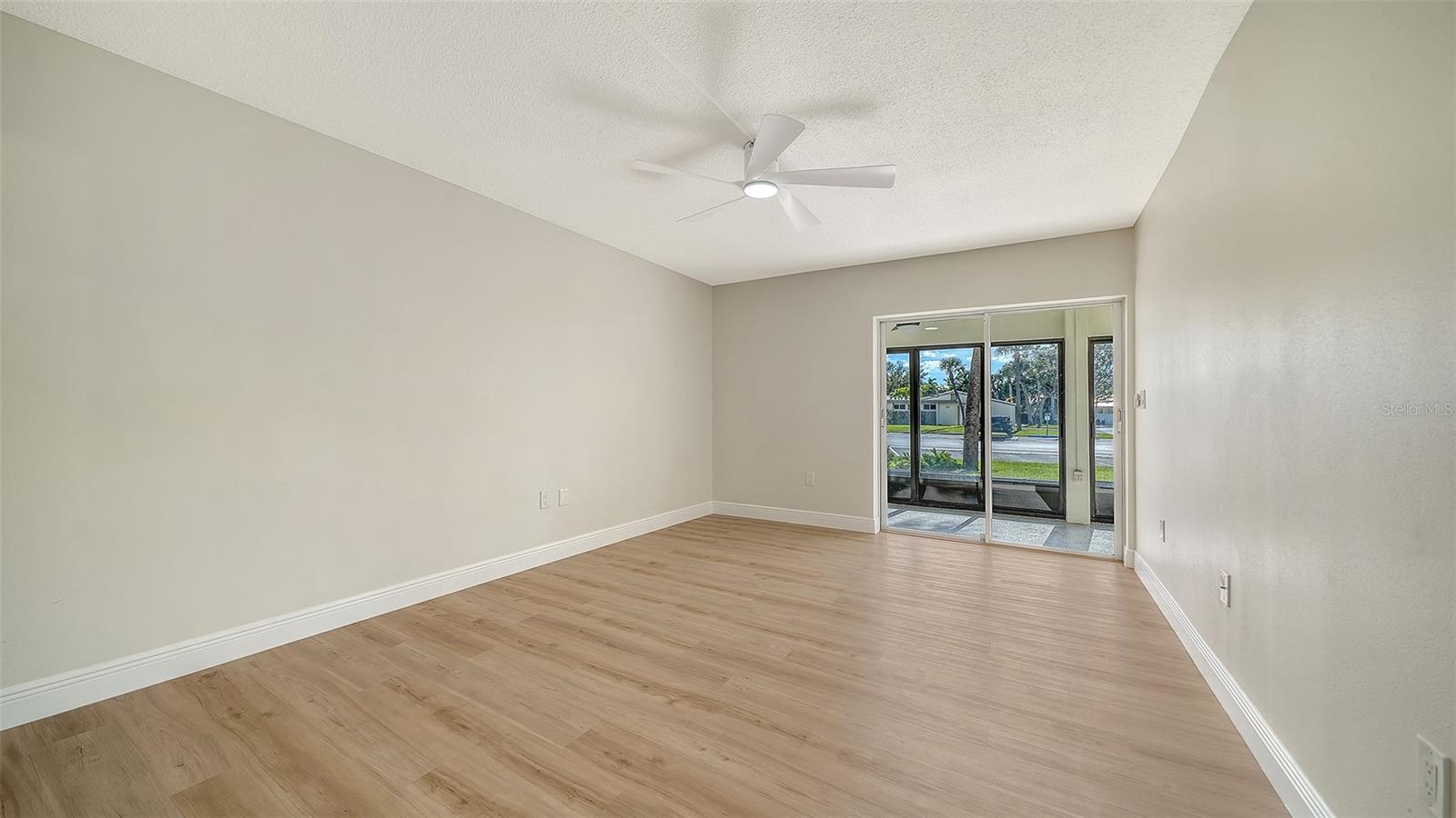 101 WHISPERING SANDS DR #107, SARASOTA, FL — photo 26