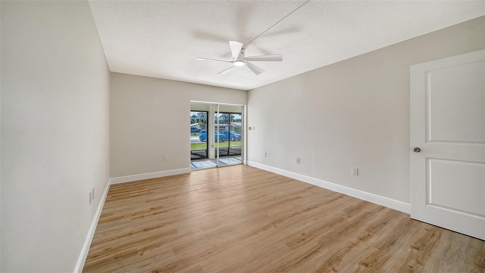 101 WHISPERING SANDS DR #107, SARASOTA, FL — photo 28