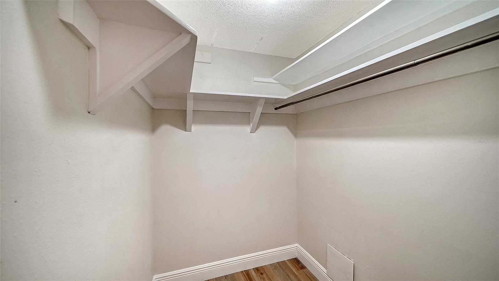 101 WHISPERING SANDS DR #107, SARASOTA, FL — photo 31