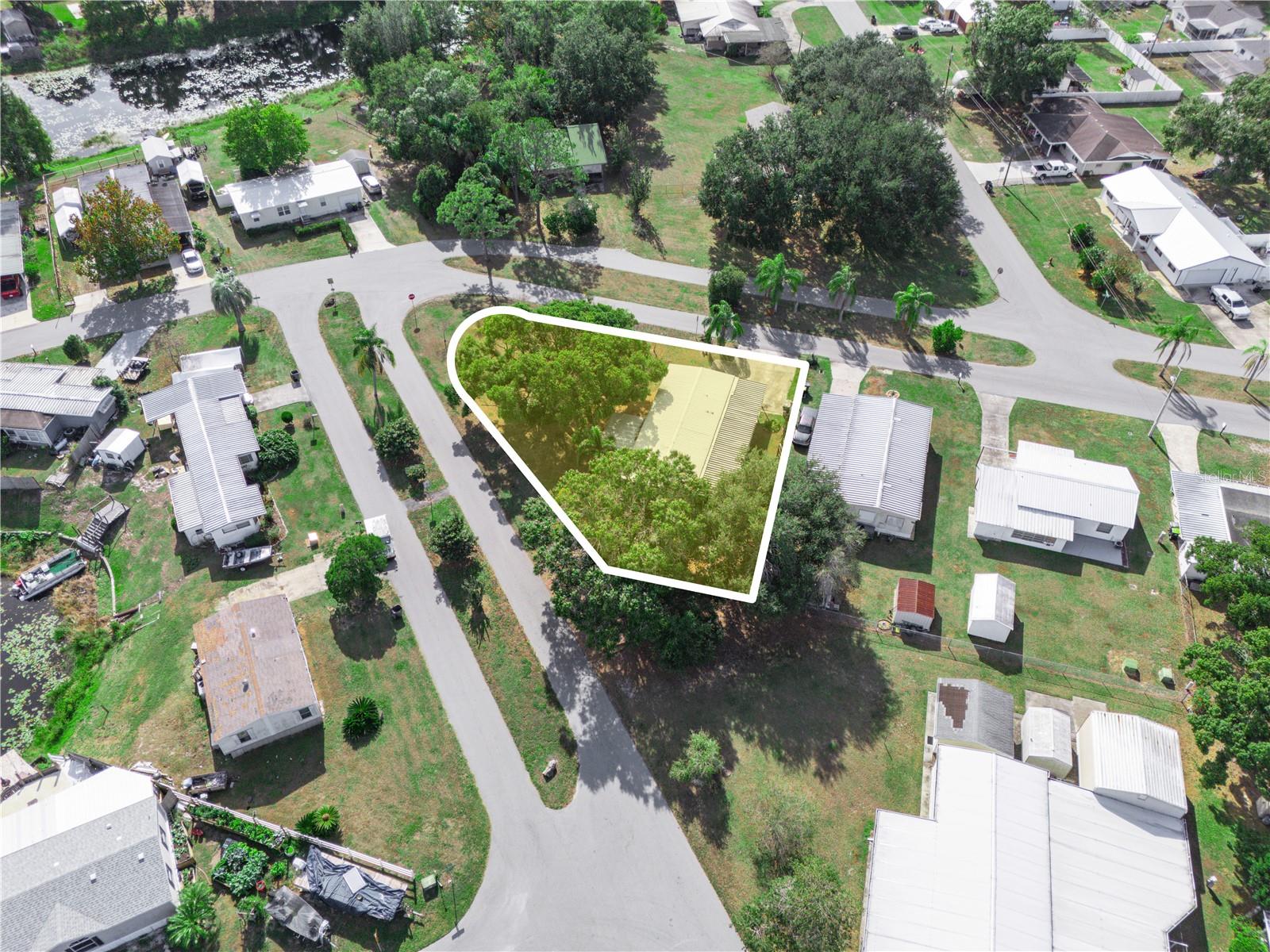 319 1ST AVE N, LAKE WALES, FL — photo 40