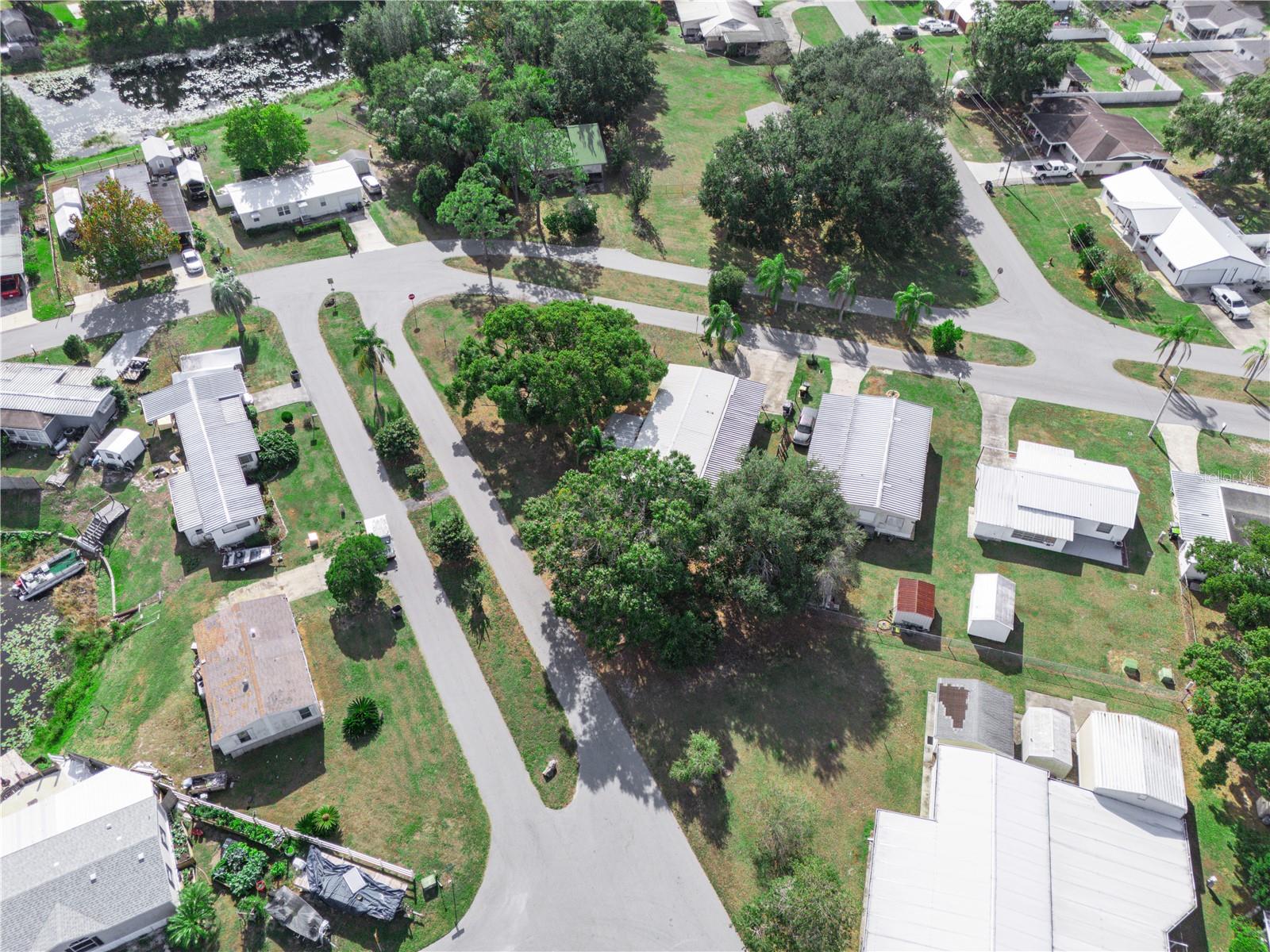 319 1ST AVE N, LAKE WALES, FL — photo 41