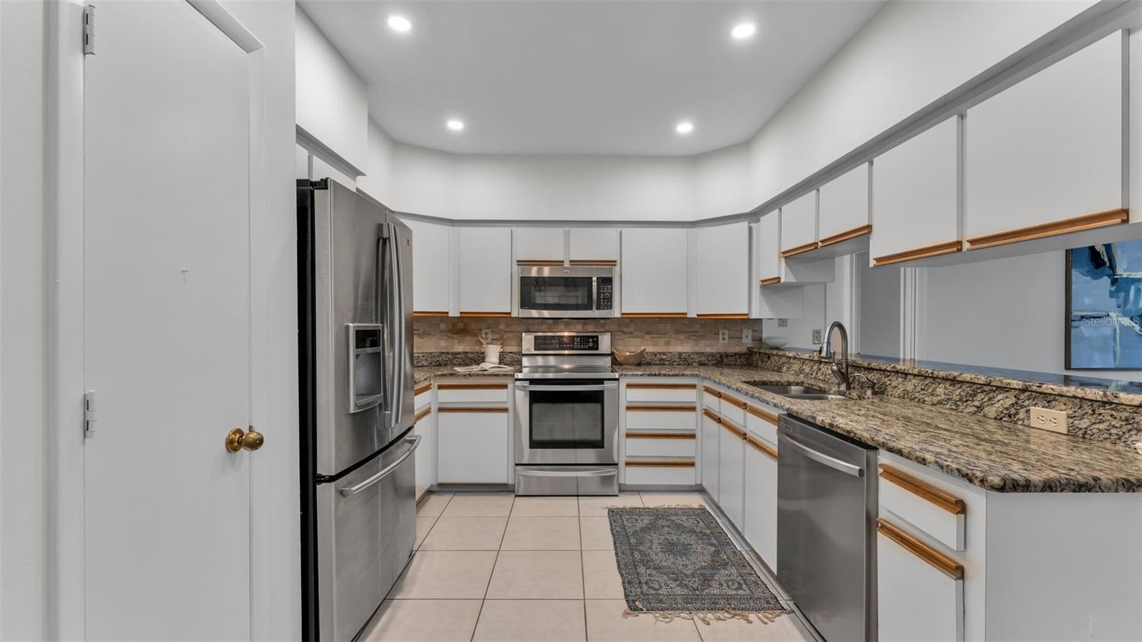 6664 CHADRON CT, LAKELAND, FL — photo 13