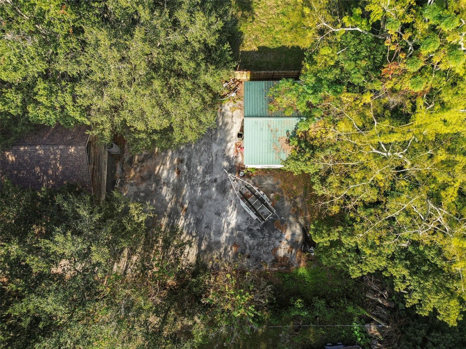 541 BLANCHE AVE, UMATILLA, FL — photo 26
