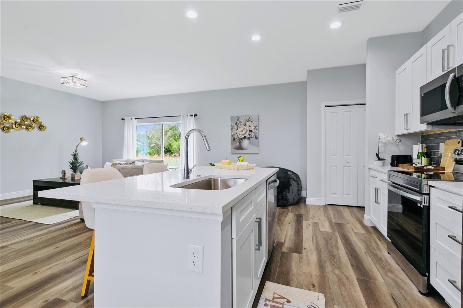 16451 STRAUSS AVE, PORT CHARLOTTE, FL — photo 10