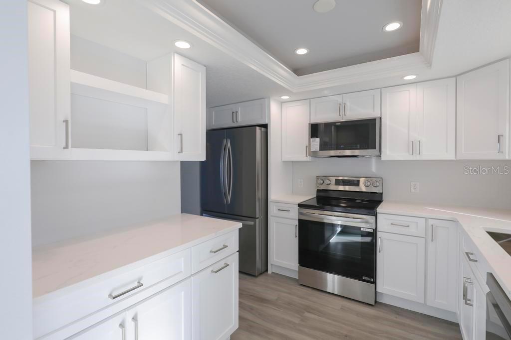 5 GATESHEAD DR #107, DUNEDIN, FL — photo 12