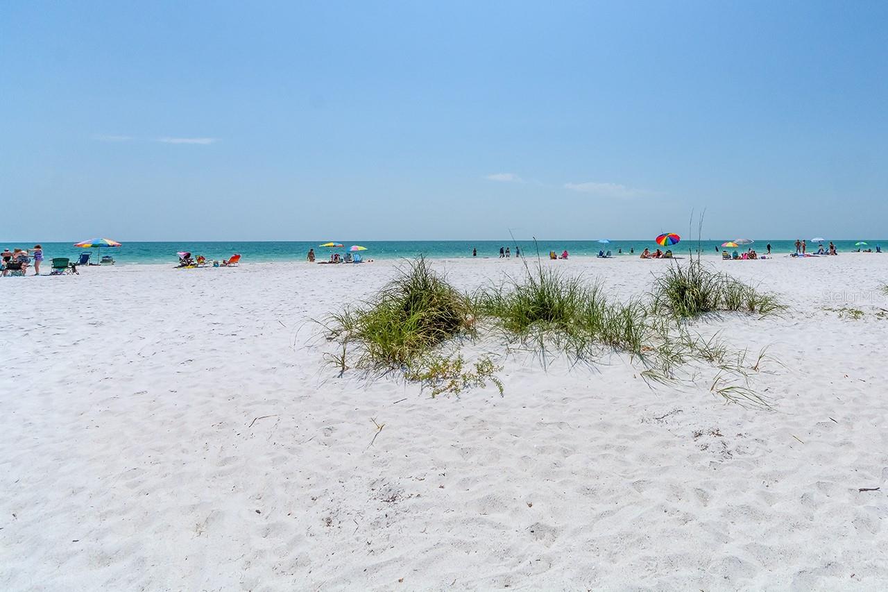 3601 E BAY DR #102, HOLMES BEACH, FL — photo 35