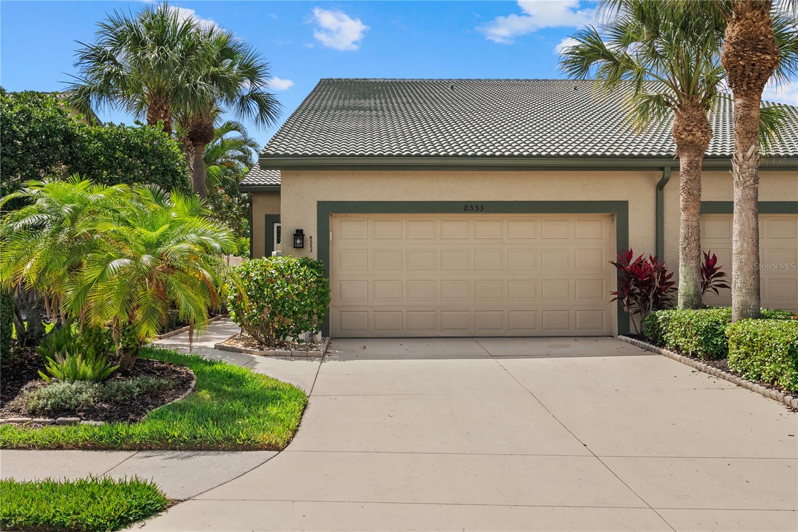 8553 54TH AVENUE CIR E, BRADENTON, FL