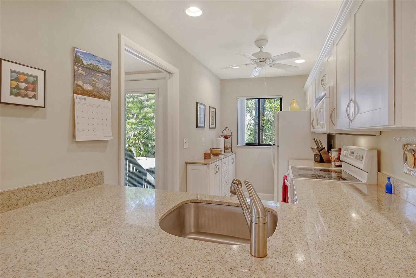 1720 GLENHOUSE DR #GL430, SARASOTA, FL — photo 14