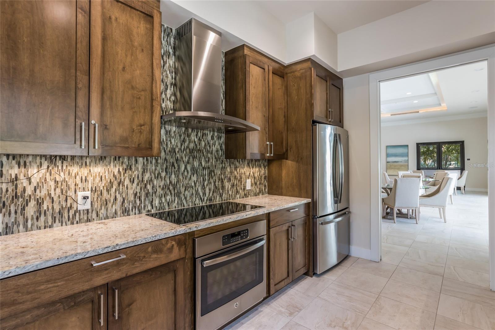 1425 GULF OF MEXICO DR #408, LONGBOAT KEY, FL — photo 40
