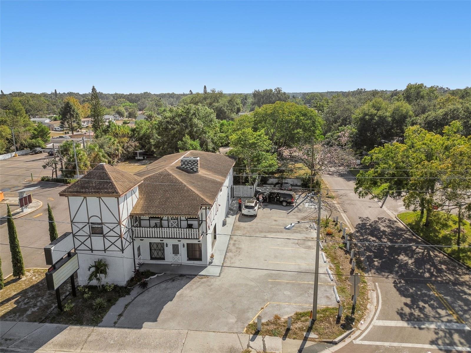 3601 E BUSCH BLVD, TAMPA, FL — photo 12
