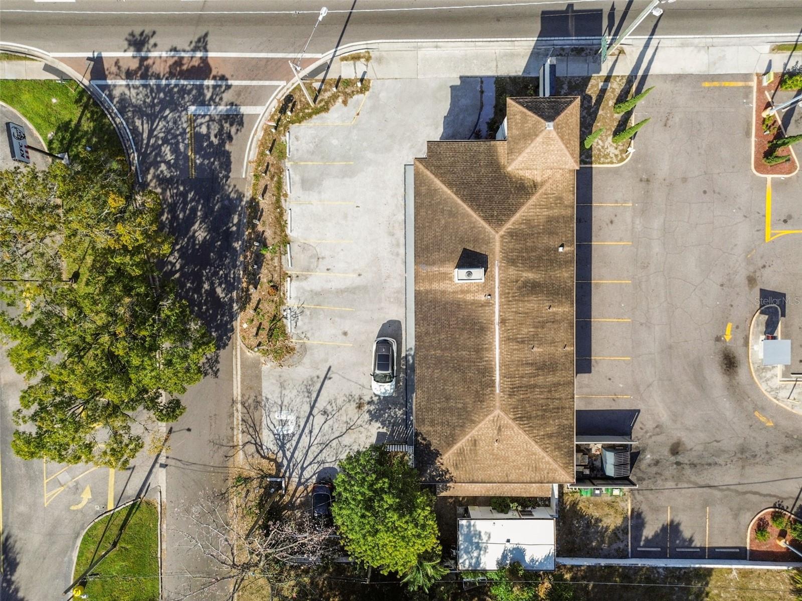 3601 E BUSCH BLVD, TAMPA, FL — photo 32