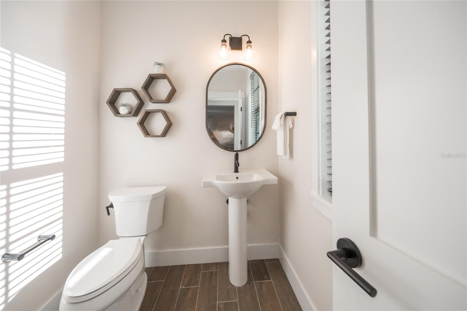 6910 MIDNIGHT PASS RD #A, SARASOTA, FL — photo 32