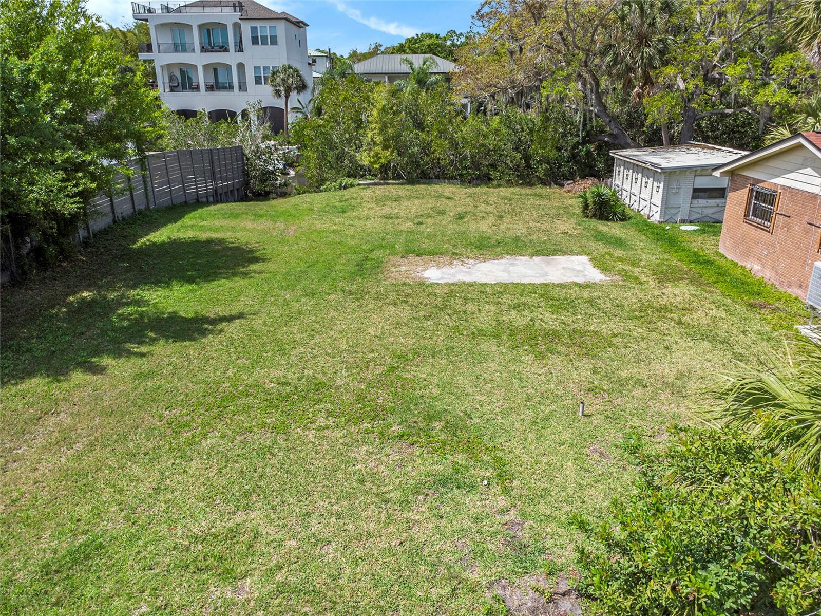 7406 BAY DR, TAMPA, FL — photo 4
