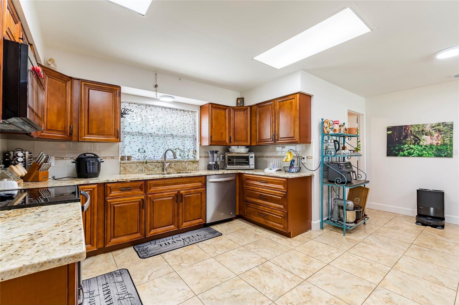 17512 BRANDYWINE DR, LUTZ, FL — photo 6