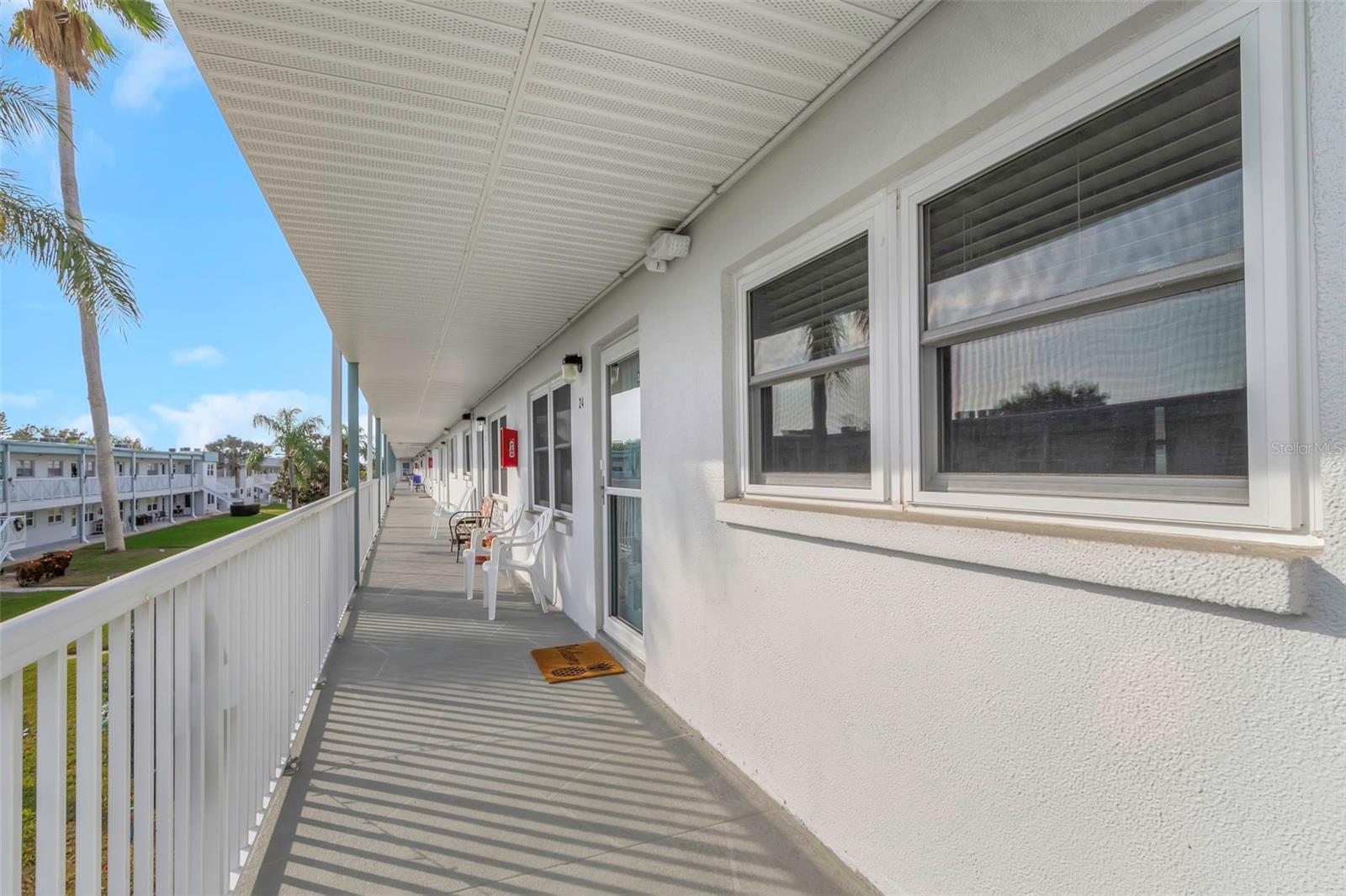 5246 81ST ST N #24, ST PETERSBURG, FL — photo 2