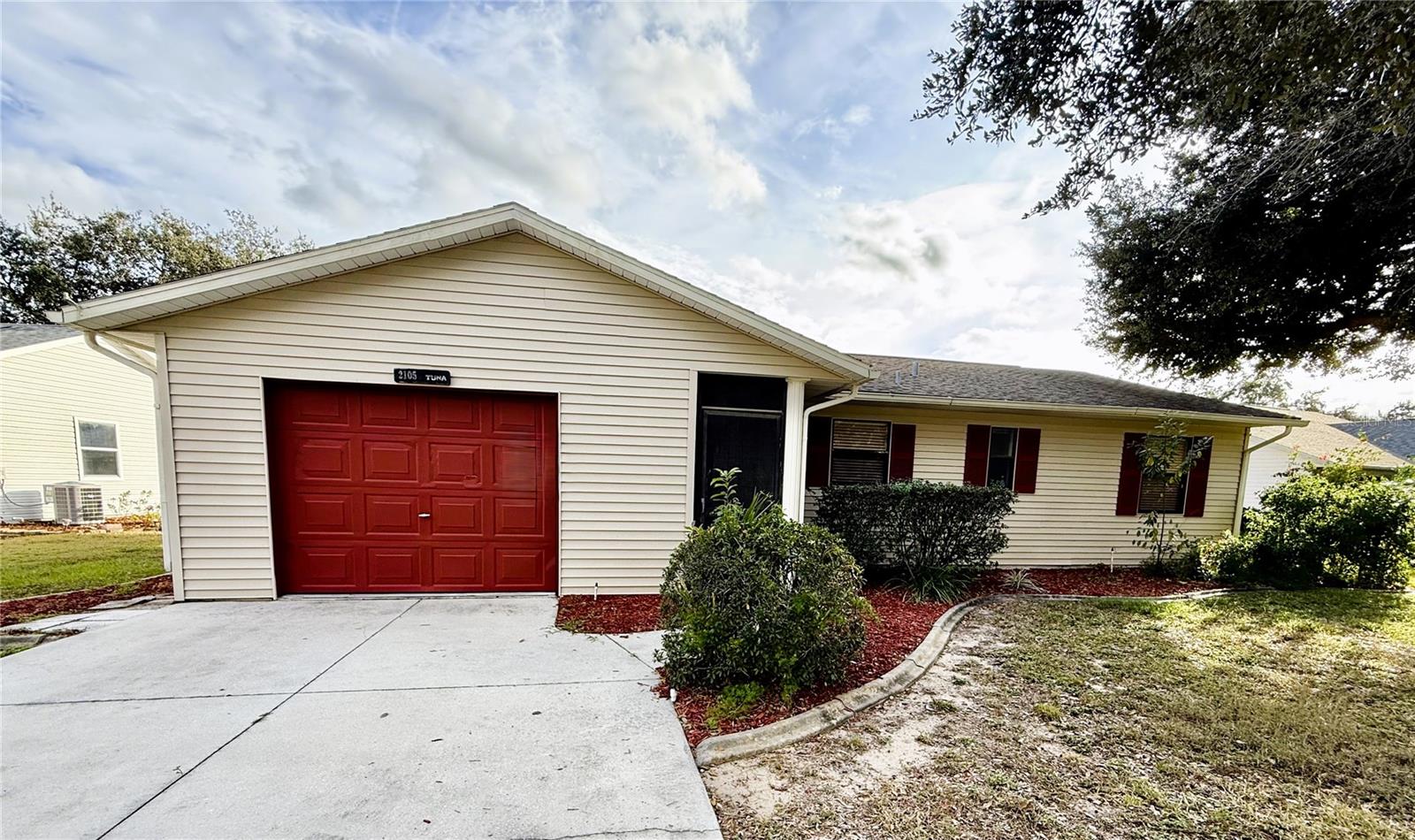 2105 GREENLAW CT #2105, LEESBURG, FL — photo 4