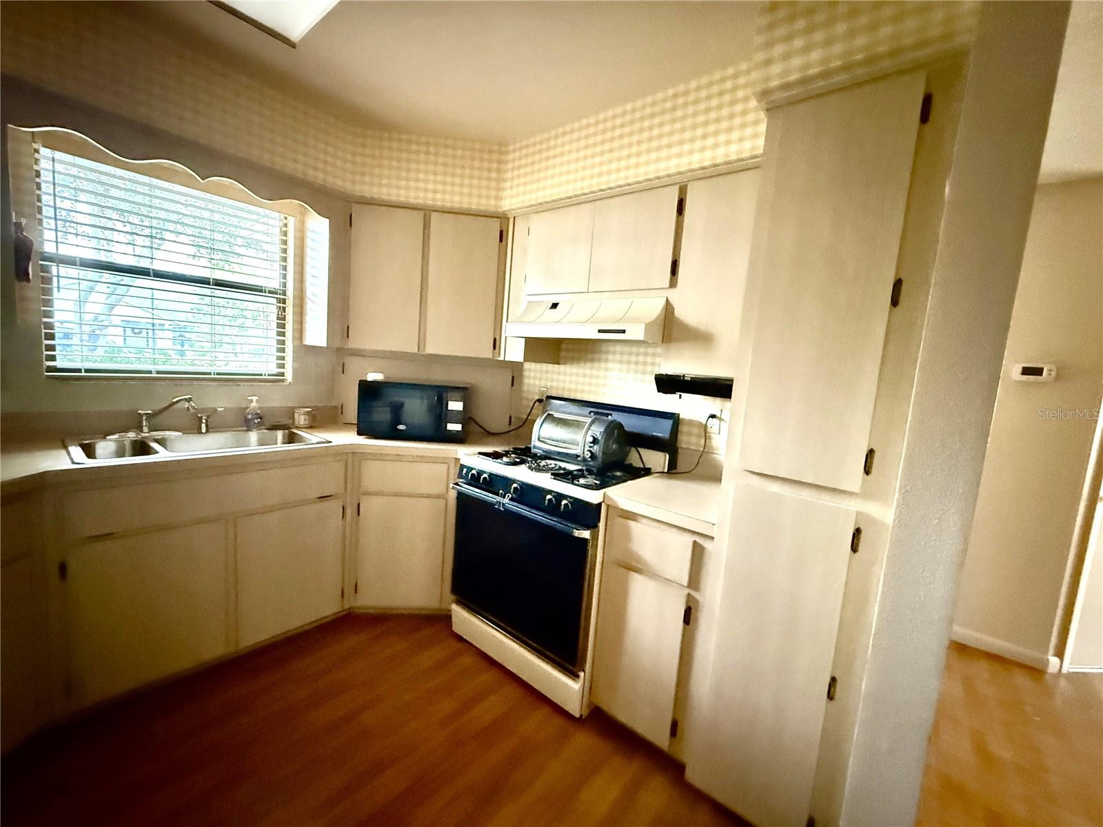 2105 GREENLAW CT #2105, LEESBURG, FL — photo 23