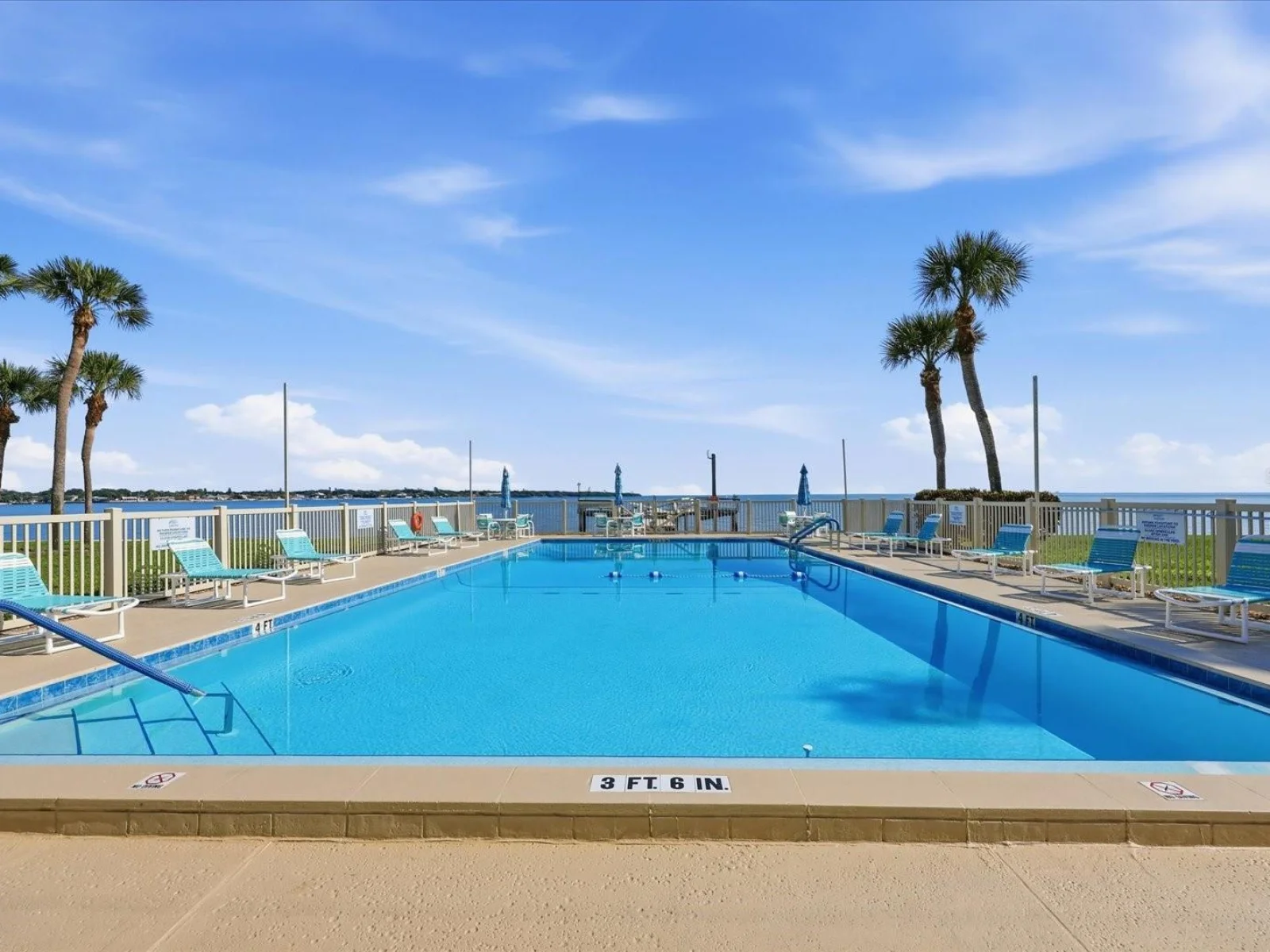 7520 SUNSHINE SKYWAY LN S #T19, ST PETERSBURG, FL — photo 7