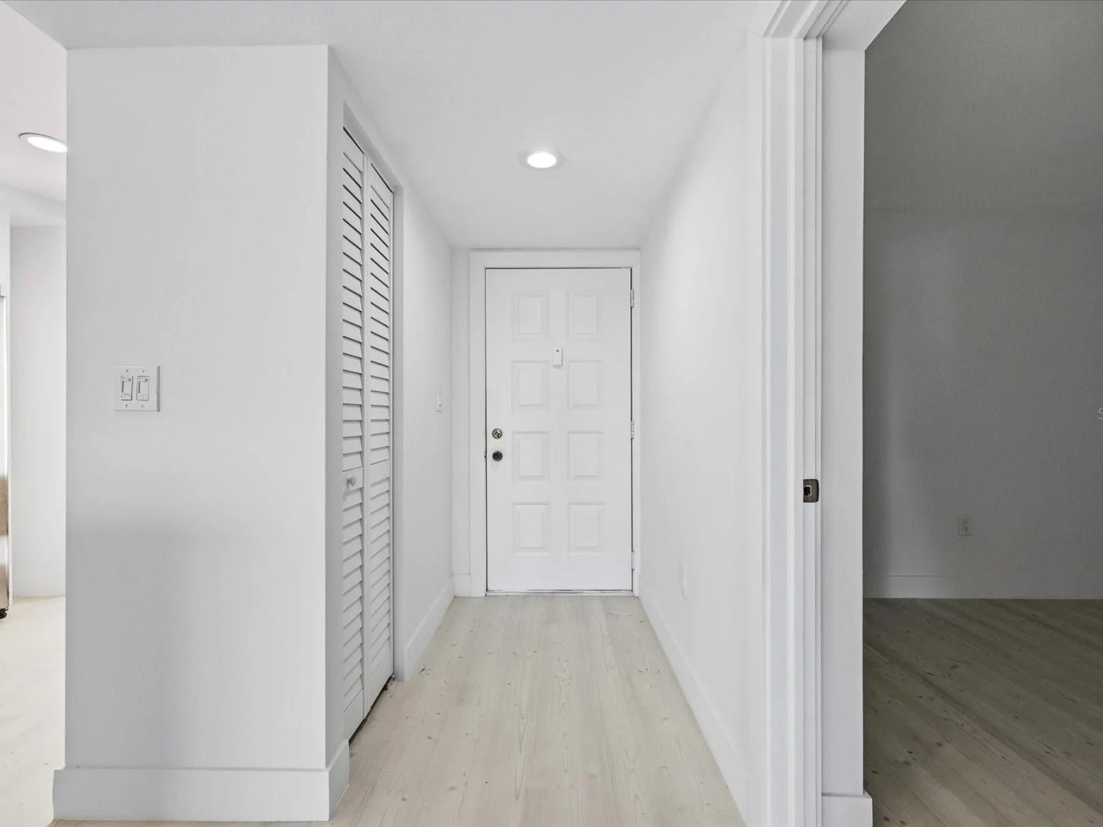 7520 SUNSHINE SKYWAY LN S #T19, ST PETERSBURG, FL — photo 21