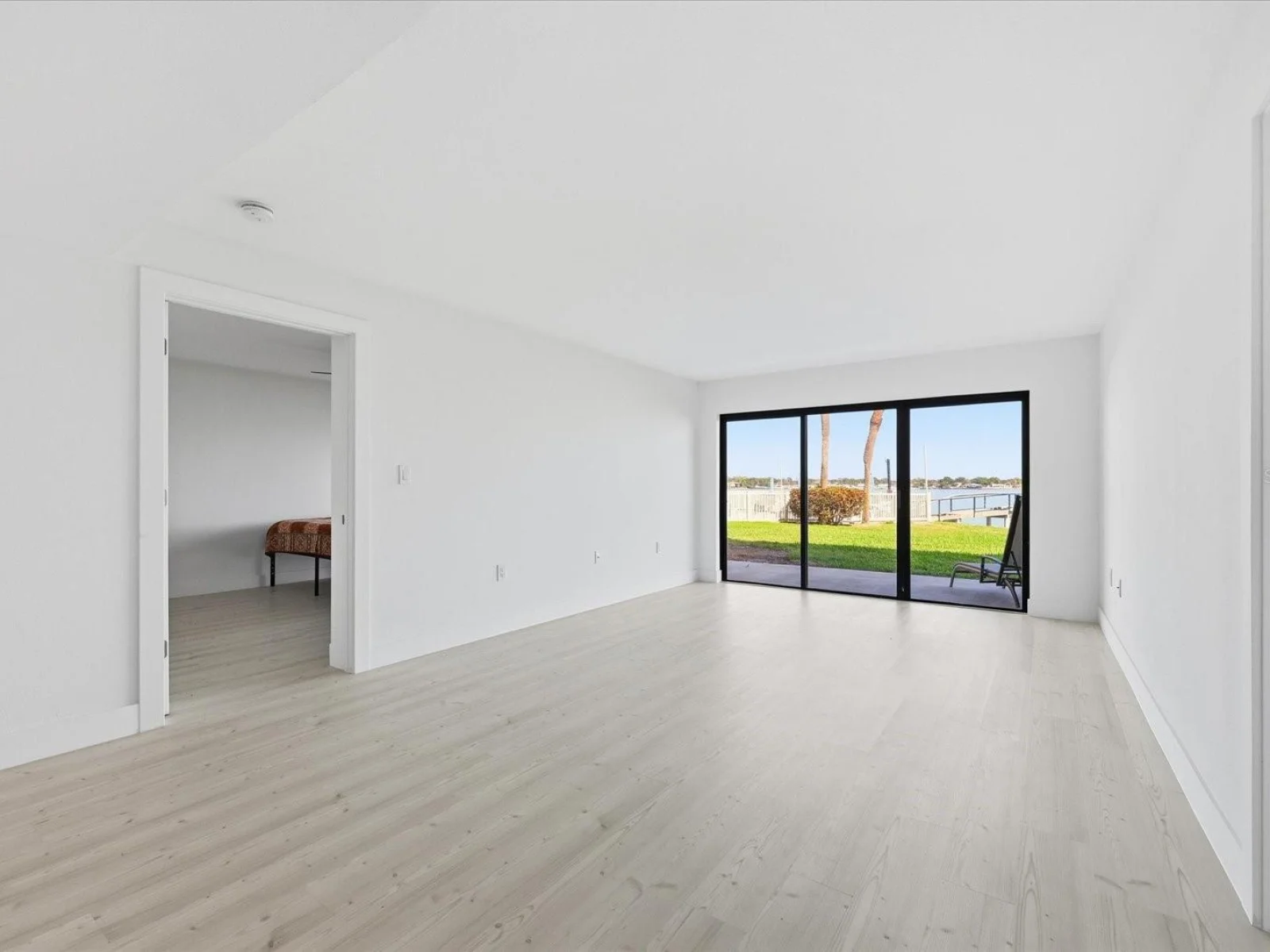 7520 SUNSHINE SKYWAY LN S #T19, ST PETERSBURG, FL — photo 36
