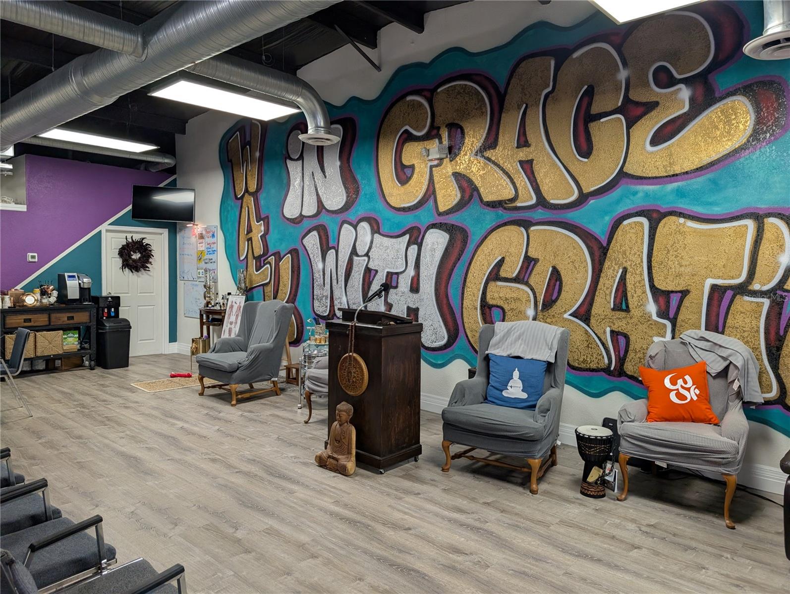 7015 N MANHATTAN AVE, TAMPA, FL — photo 3