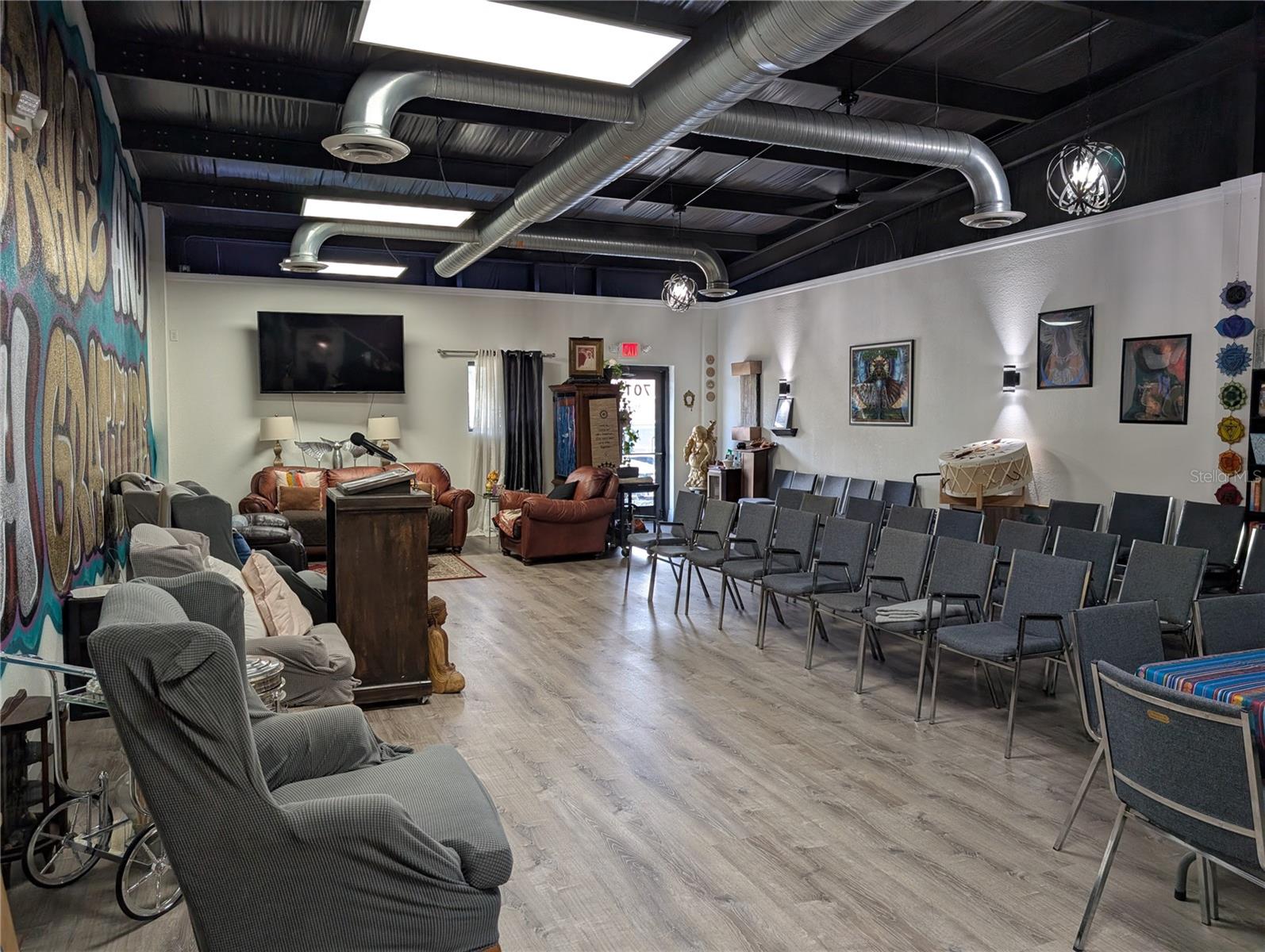 7015 N MANHATTAN AVE, TAMPA, FL — photo 6