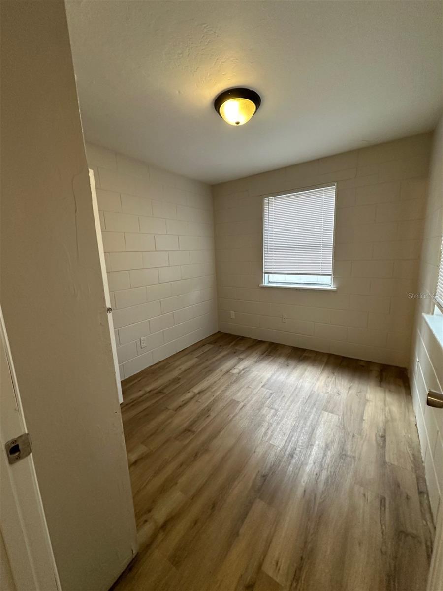 657 NE WALDO RD, GAINESVILLE, FL — photo 7