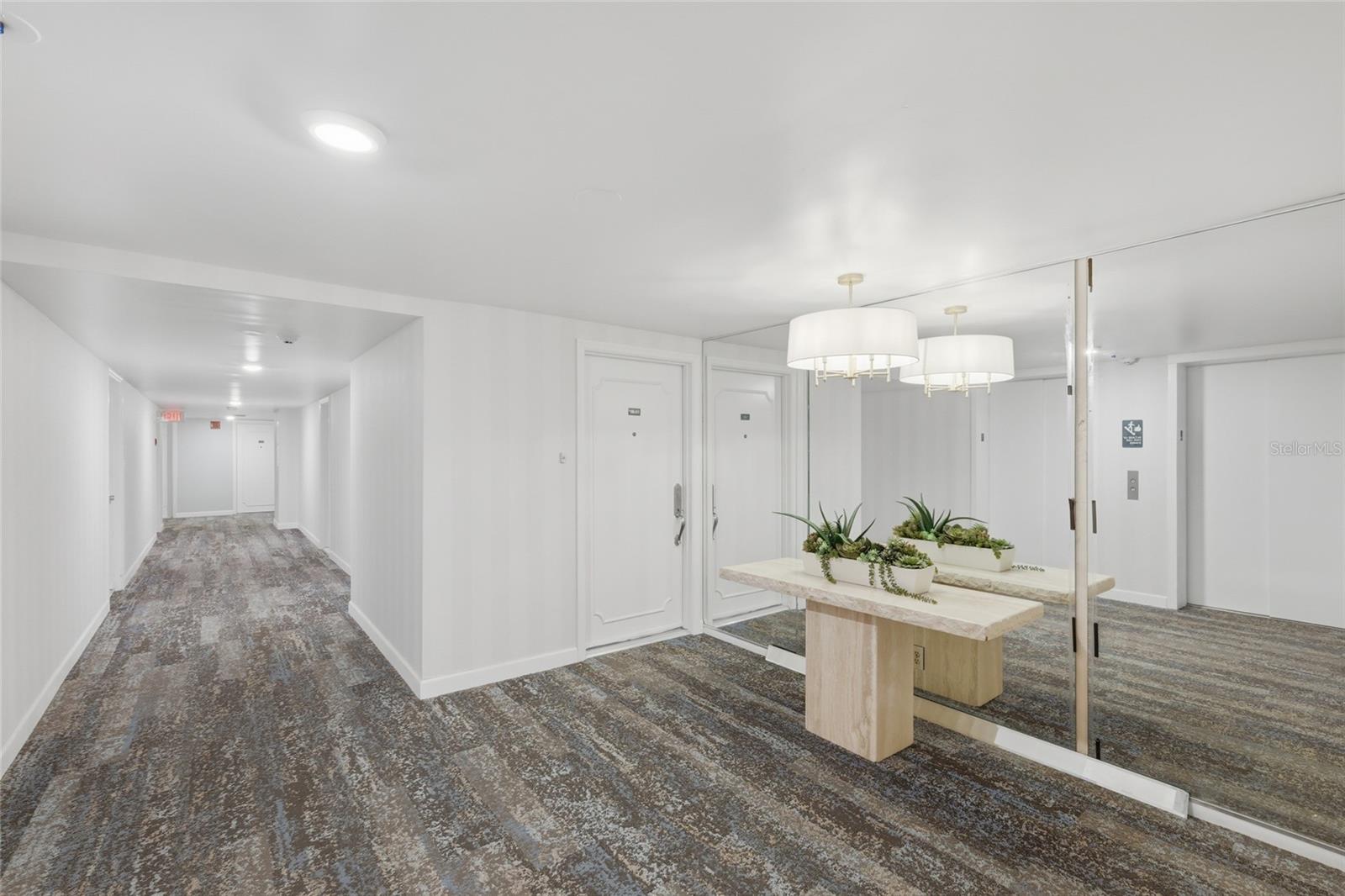 1750 BENJAMIN FRANKLIN DR #9B, SARASOTA, FL — photo 5